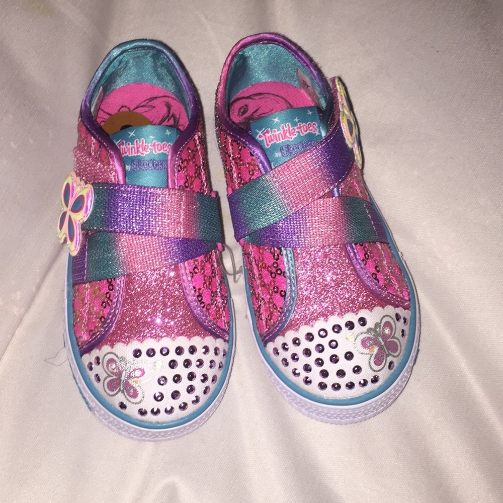 Sketchers Shoes
